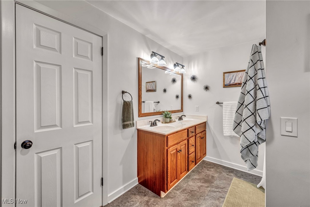 North Market Plain Ctr Estates 03 - Residential