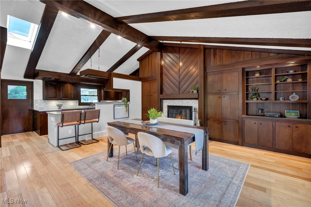 5225 Loma Linda Lane NE