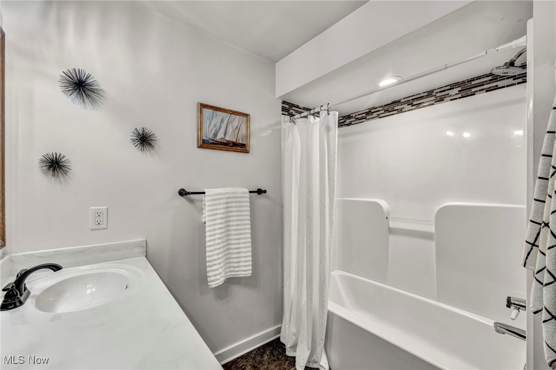 North Market Plain Ctr Estates 03 - Residential