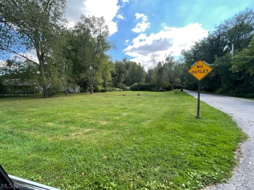 Here's your chance to purchase an affordable double lot on the west side with city utilities to build a house on.  There was a home here that was tore down about 8-10 years ago but please confirm with your builder or the city to make sure it is still able to be built on.  The lot is level and cleared, ready to go ! 
Bring your builder and take a look.  The