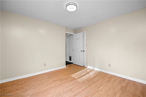 Tiny photo for 4808 Geraldine Avenue, Richmond Heights, OH 44143 (MLS # 5179058)