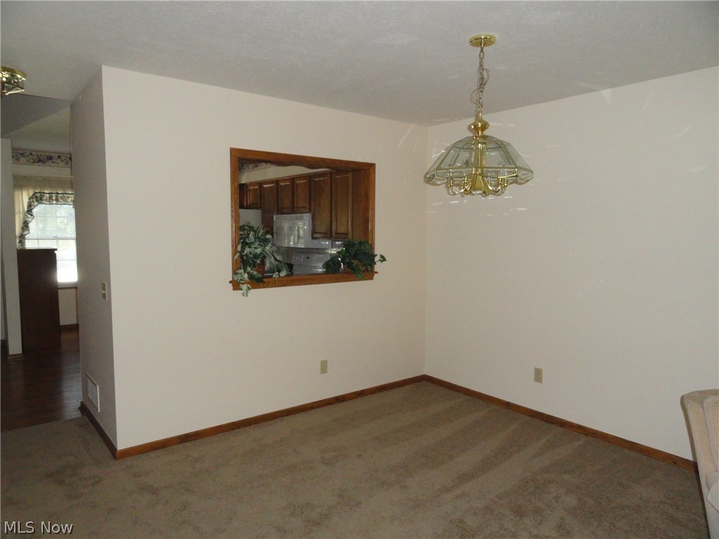 Greens Prestwick Condo - Residential