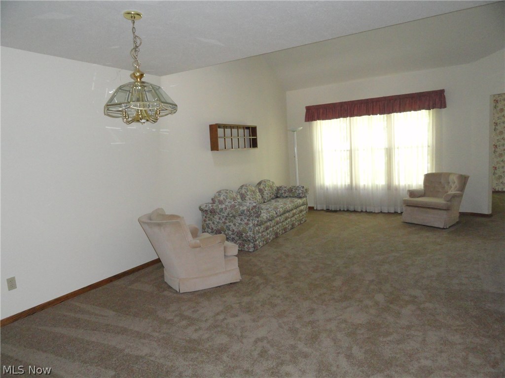 Greens Prestwick Condo - Residential