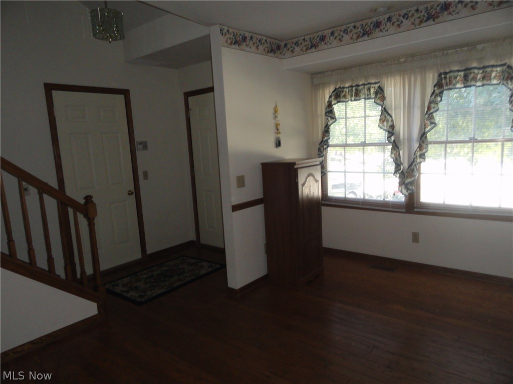 Greens Prestwick Condo - Residential