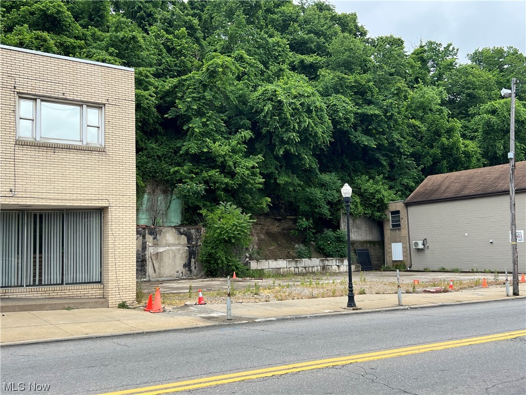 Bridgeport - Commercial Sale