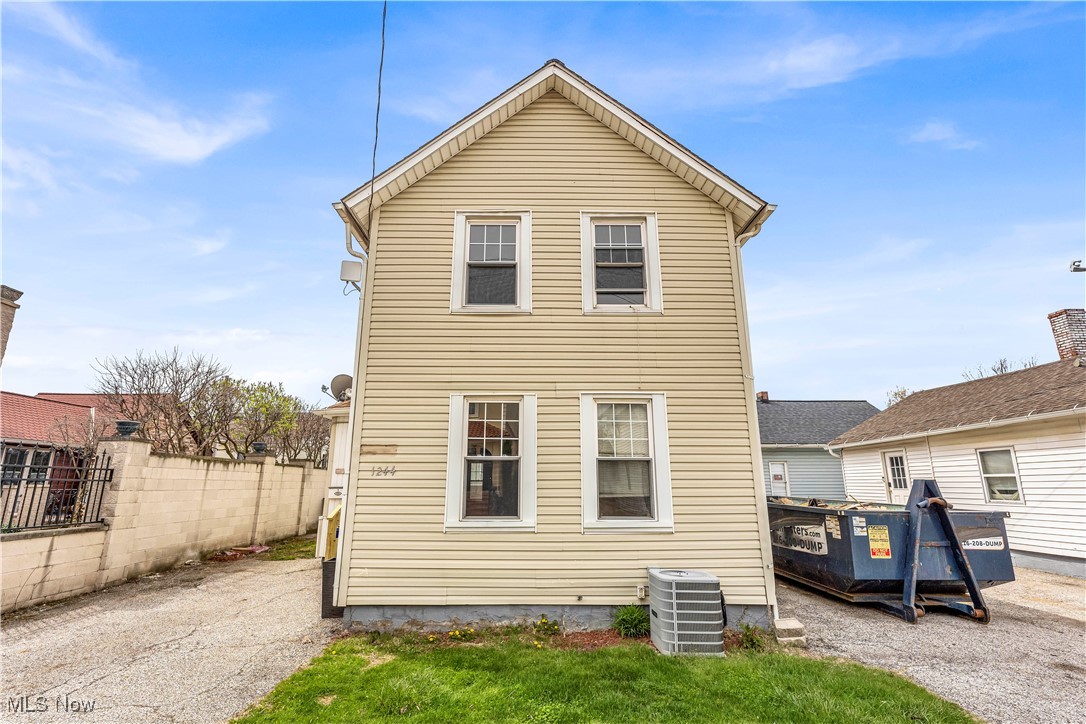 1244 W 69th Street, Cleveland, Ohio image 2