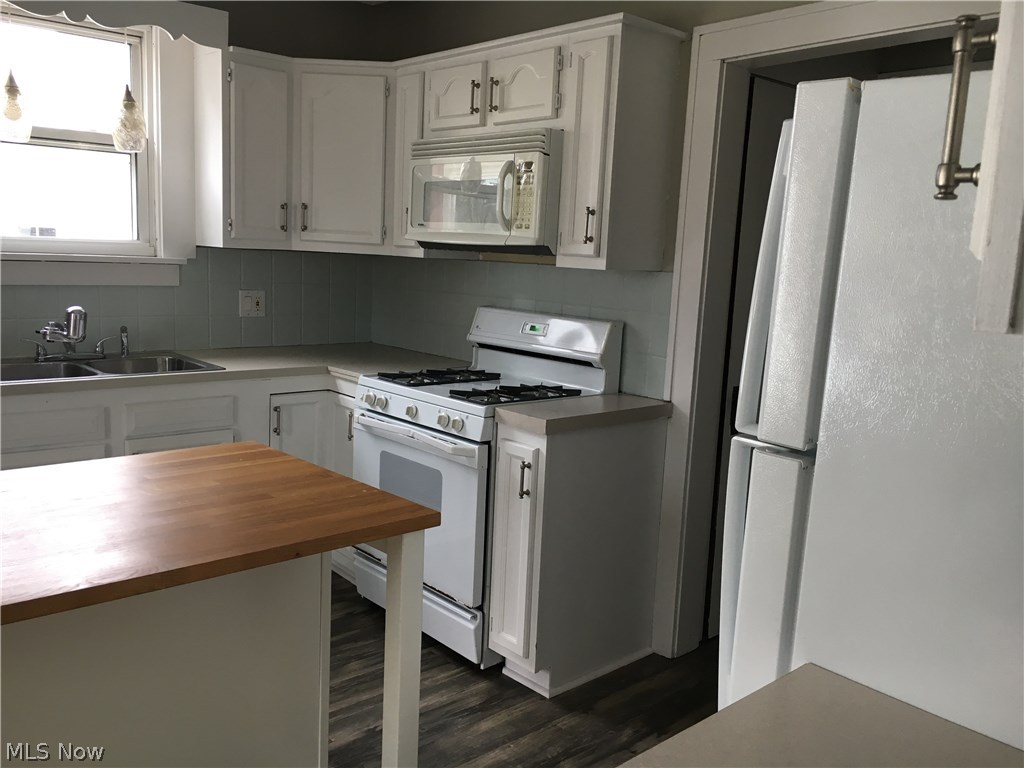 Village/Sugarcreek - Residential