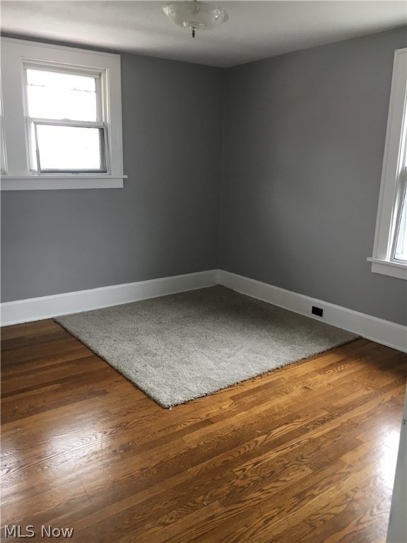 Village/Sugarcreek - Residential