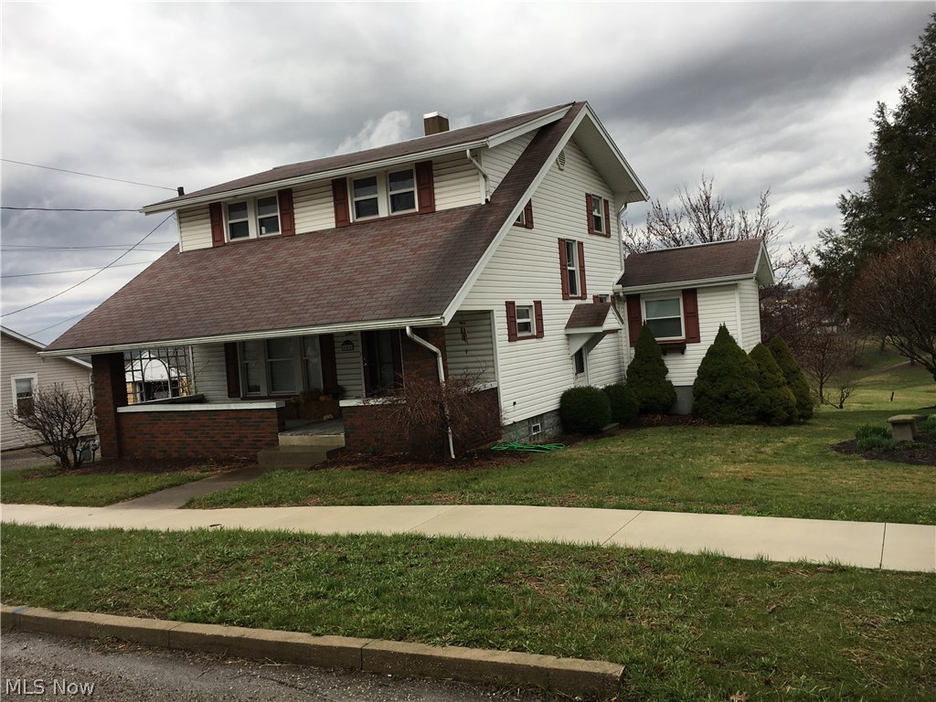 Village/Sugarcreek - Residential