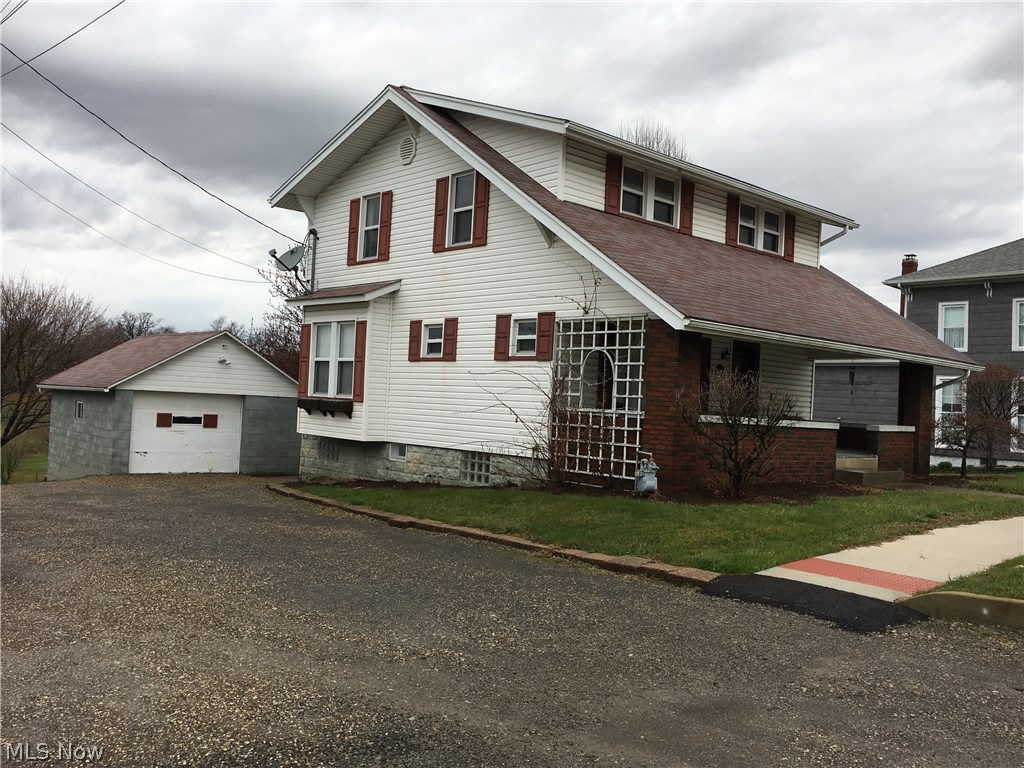 Village/Sugarcreek - Residential