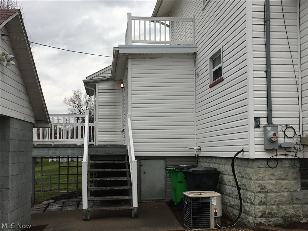 Village/Sugarcreek - Residential