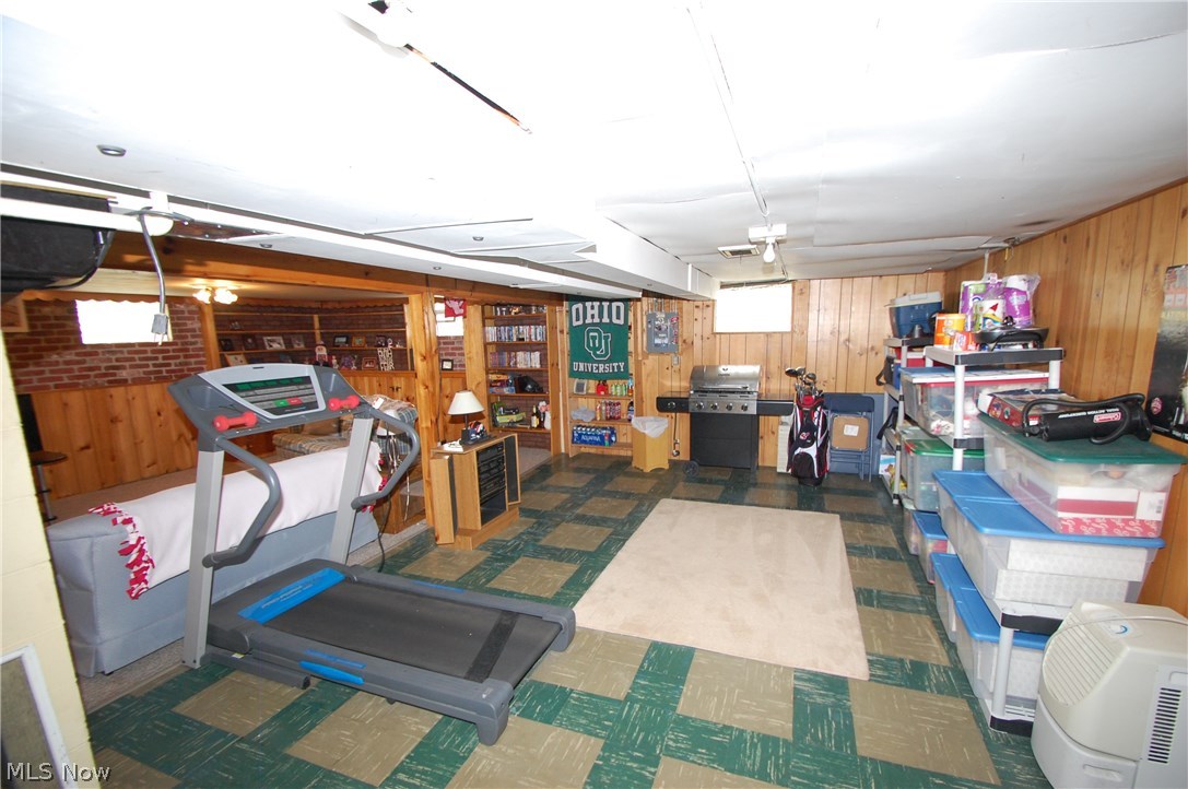 City/Youngstown - Residential