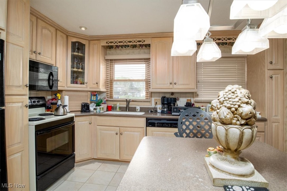 4071 Blossom Court, Brunswick, Ohio image 14