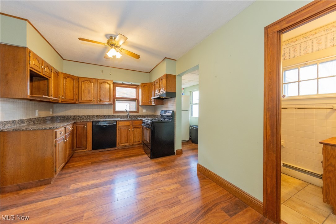 4513 Sheraton Drive, Parma, Ohio image 11