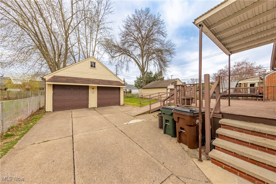 4513 Sheraton Drive, Parma, Ohio image 38