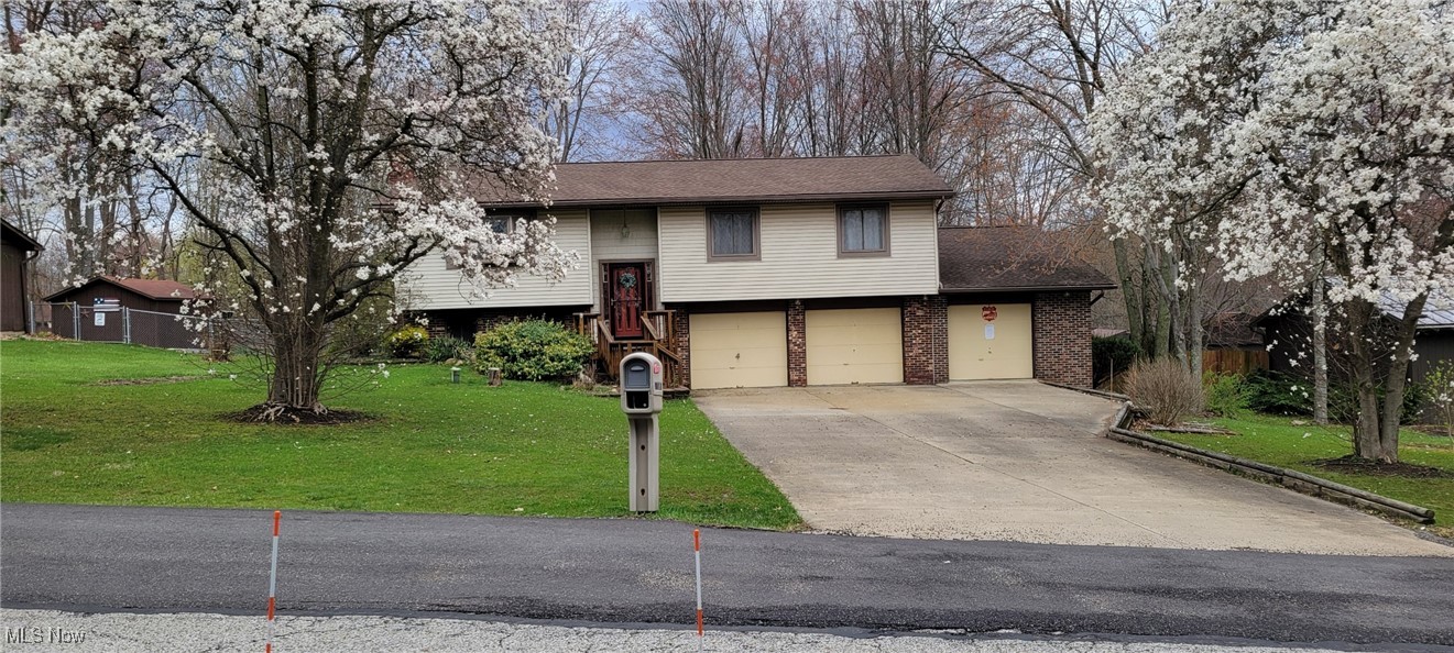 139 Mccracken Road, Streetsboro, Ohio image 2