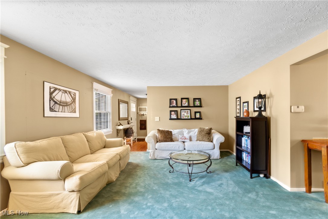 Falling Oaks - Residential