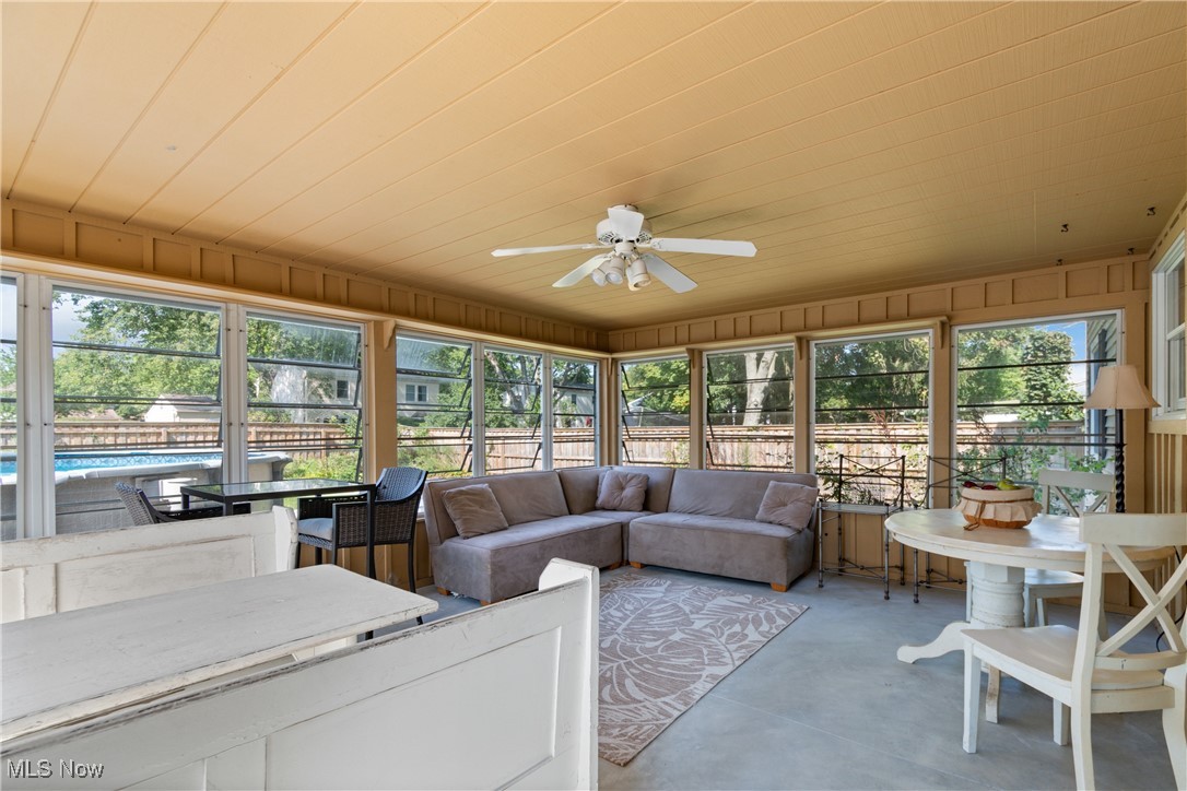 Falling Oaks - Residential