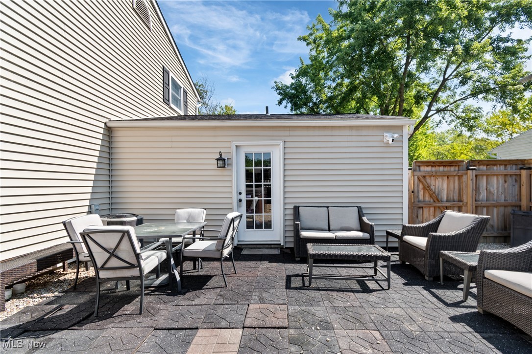 Falling Oaks - Residential