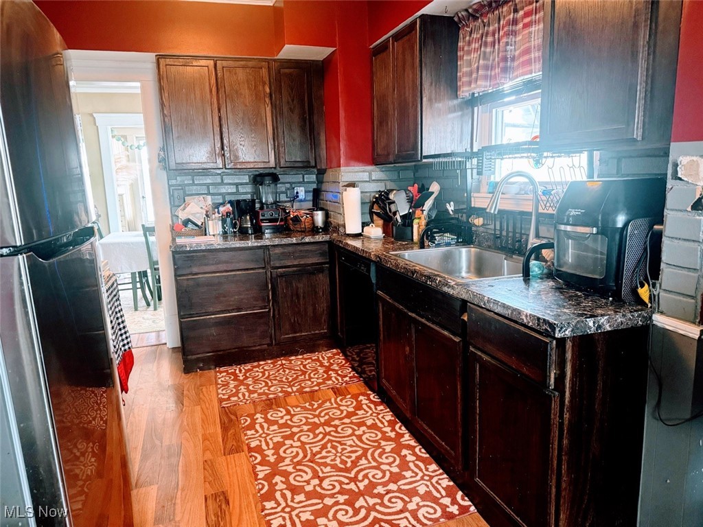 62 Orchard Grove, Painesville, Ohio image 10