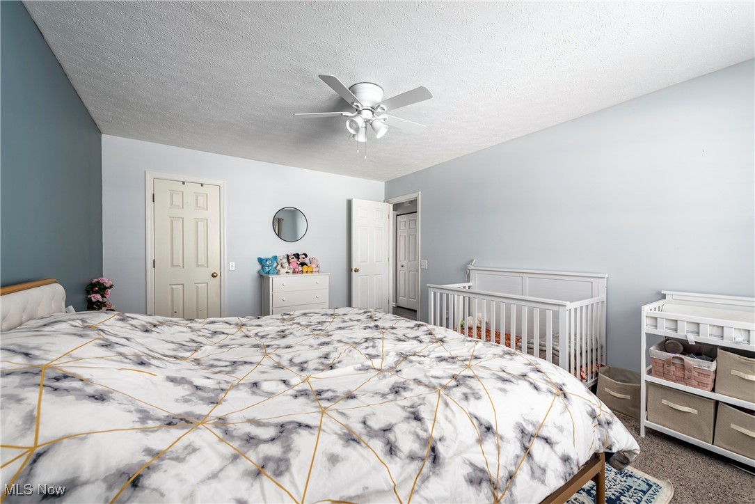 19329 Wheelers Lane, Strongsville, Ohio image 23