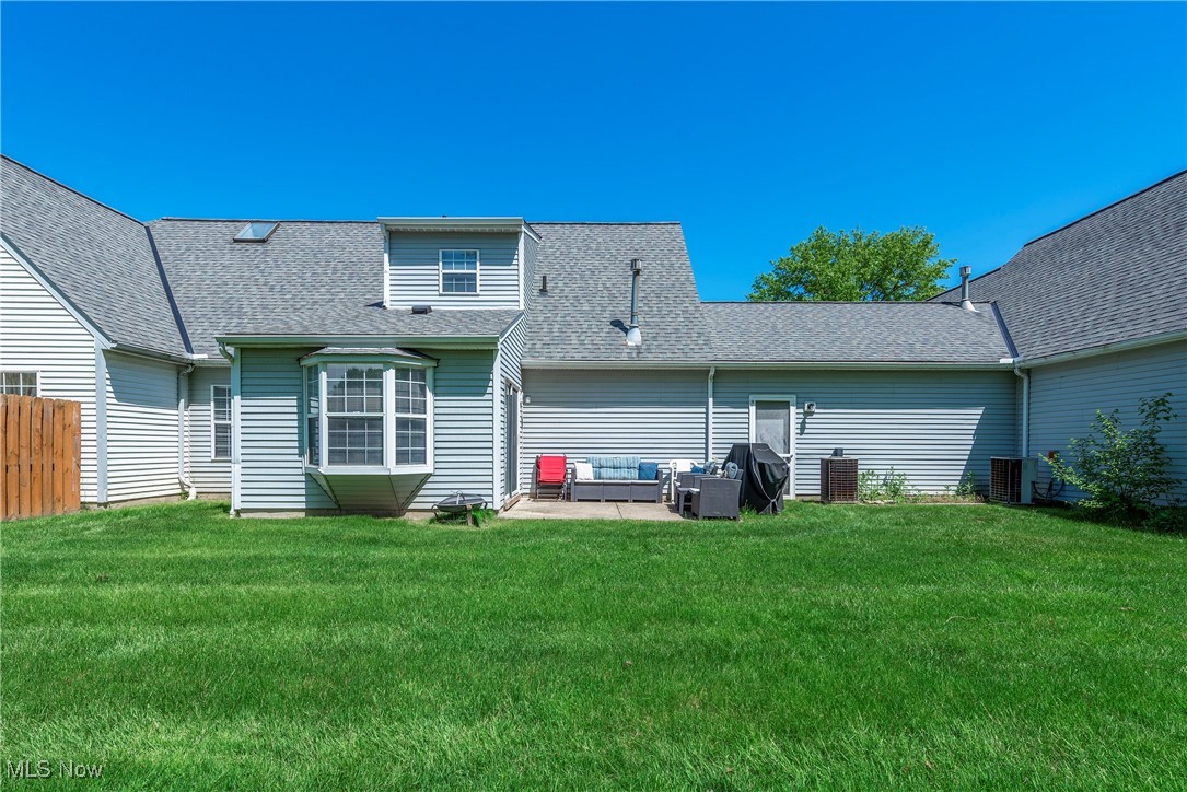19329 Wheelers Lane, Strongsville, Ohio image 44