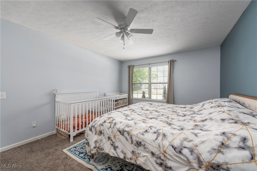 19329 Wheelers Lane, Strongsville, Ohio image 24