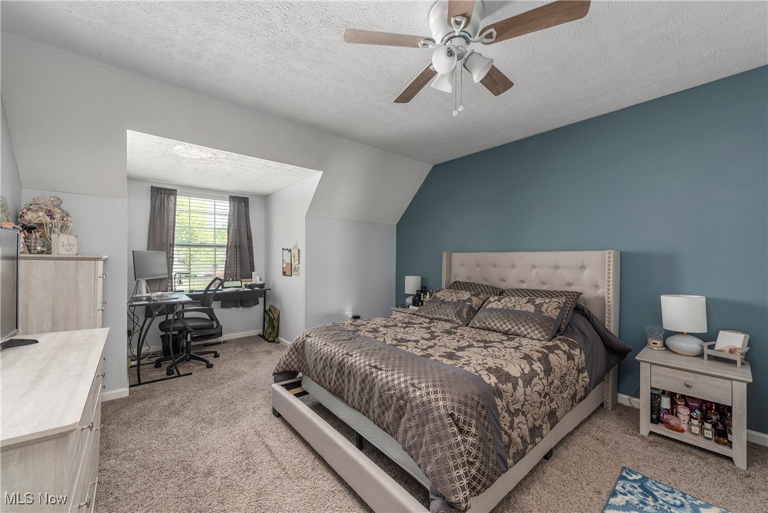 19329 Wheelers Lane, Strongsville, Ohio image 31