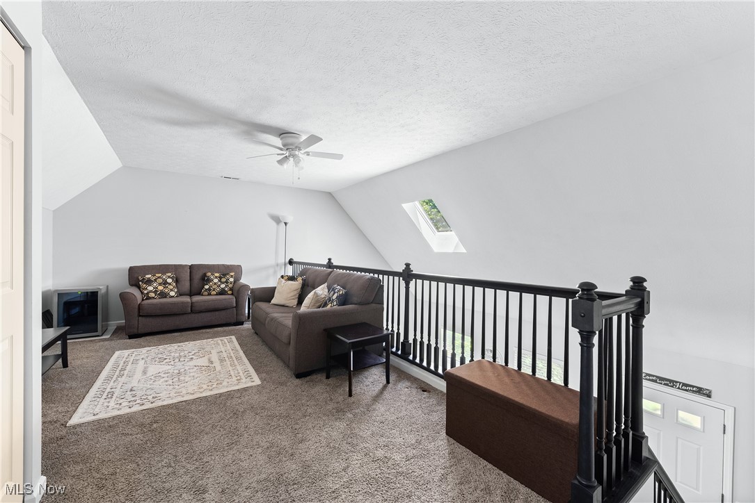 19329 Wheelers Lane, Strongsville, Ohio image 27
