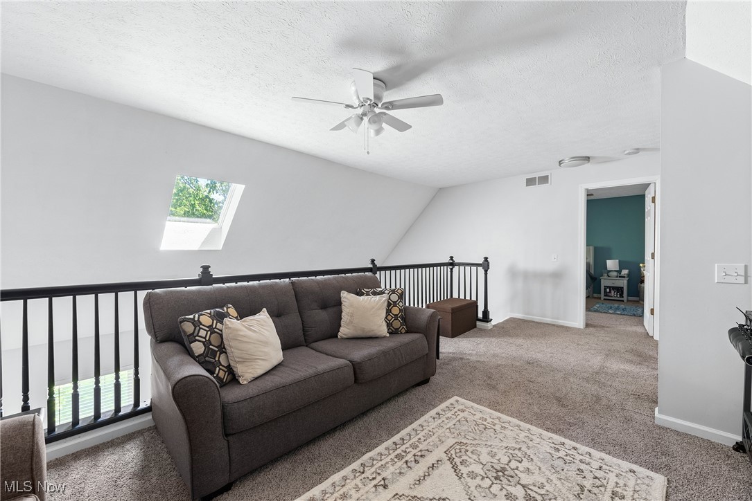 19329 Wheelers Lane, Strongsville, Ohio image 30