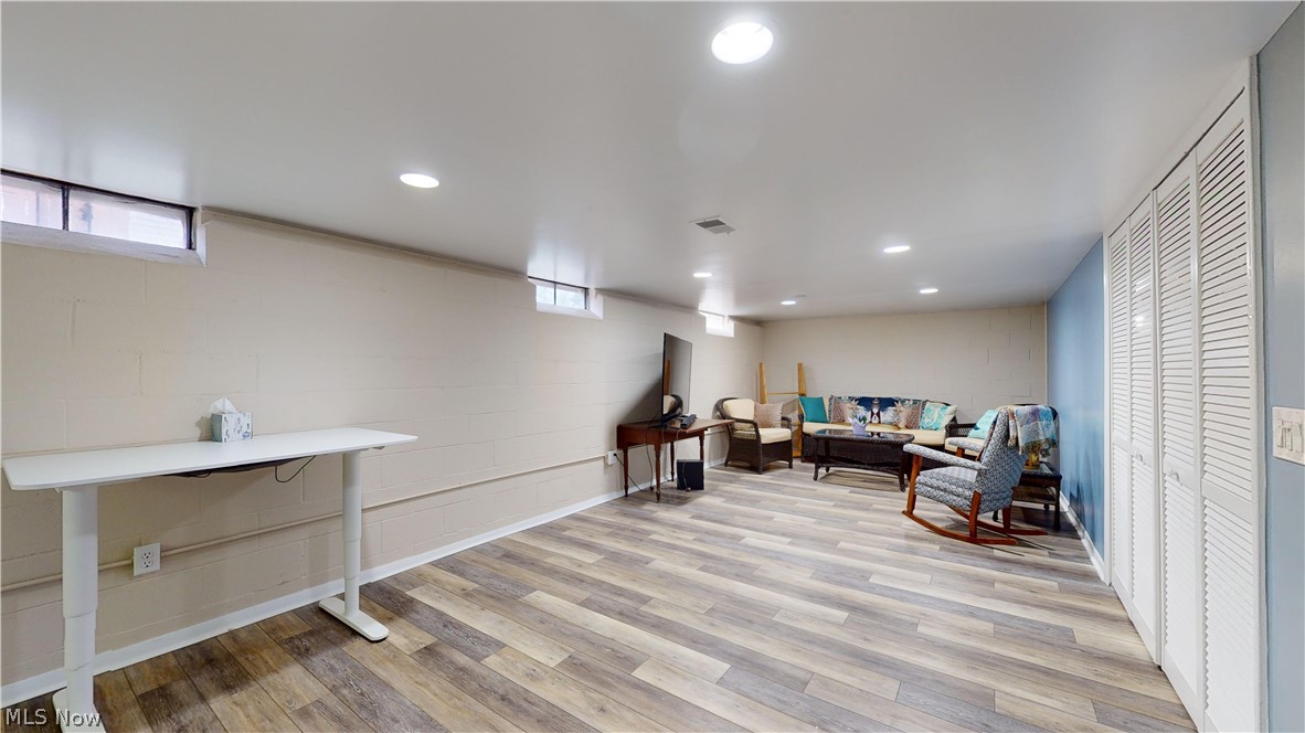 Presidential Estates - Residential