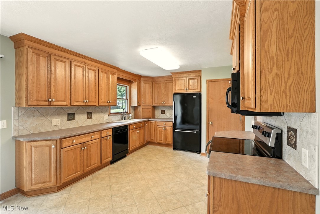 Colonial Hills Estates 04 - Residential