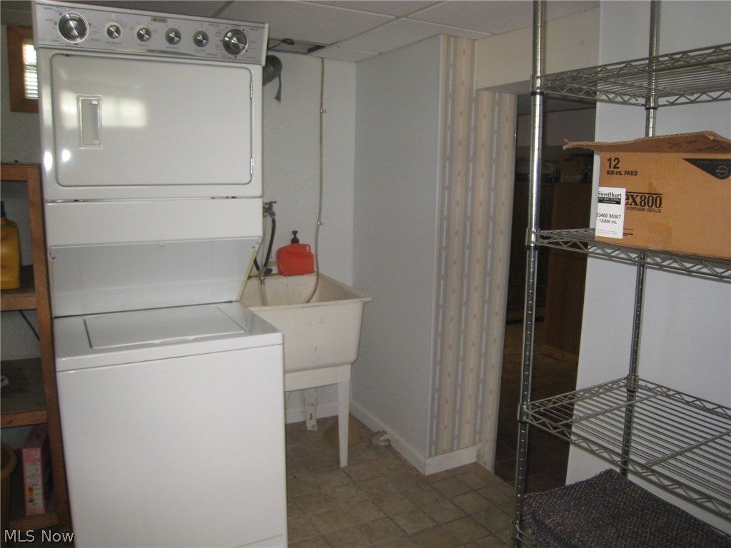 East/River - Residential