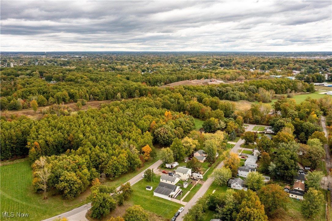 4341 Laurel Road, Lorain, Ohio image 35