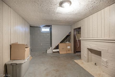 Tiny photo for 12214 Bennington Avenue, Cleveland, OH 44135 (MLS # 5192217)