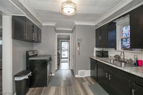 Tiny photo for 12214 Bennington Avenue, Cleveland, OH 44135 (MLS # 5192217)