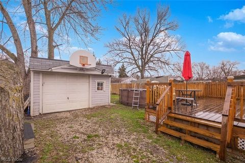 Tiny photo for 12214 Bennington Avenue, Cleveland, OH 44135 (MLS # 5192217)