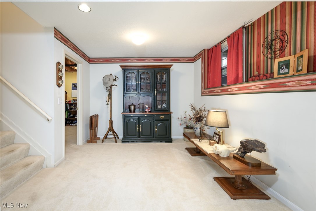 Woodbury Condo - Residential