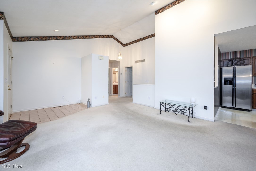 Woodbury Condo - Residential