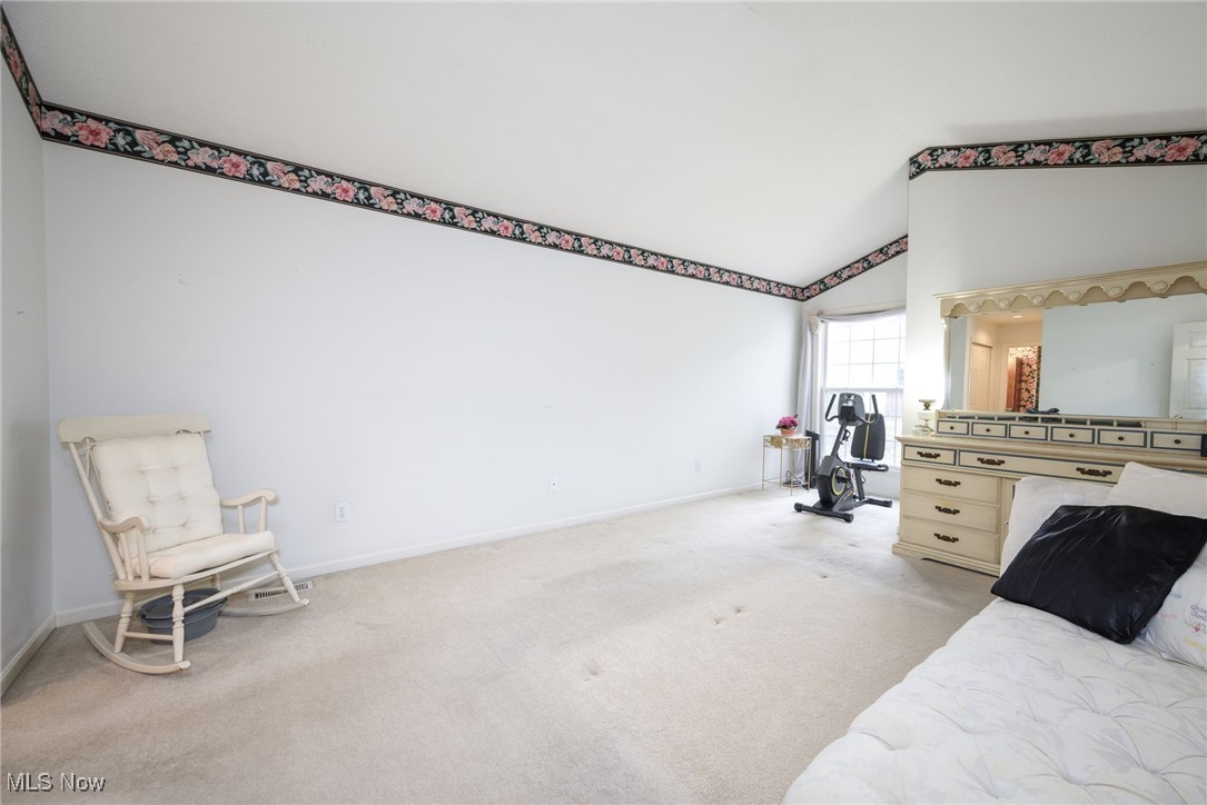 Woodbury Condo - Residential