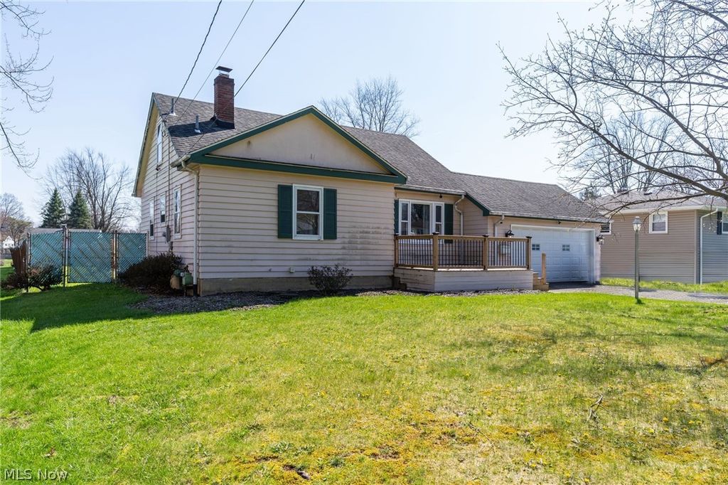 Photo of 3807 Cumberland Drive, Youngstown, OH 44515 (MLS # 5200924)
