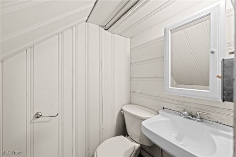 Tiny photo for 24103 Woodway Road, Beachwood, OH 44122 (MLS # 5169929)