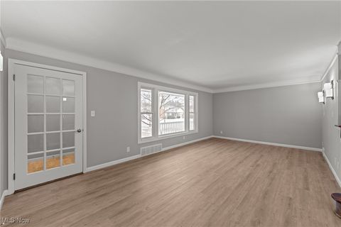 Tiny photo for 24103 Woodway Road, Beachwood, OH 44122 (MLS # 5169929)