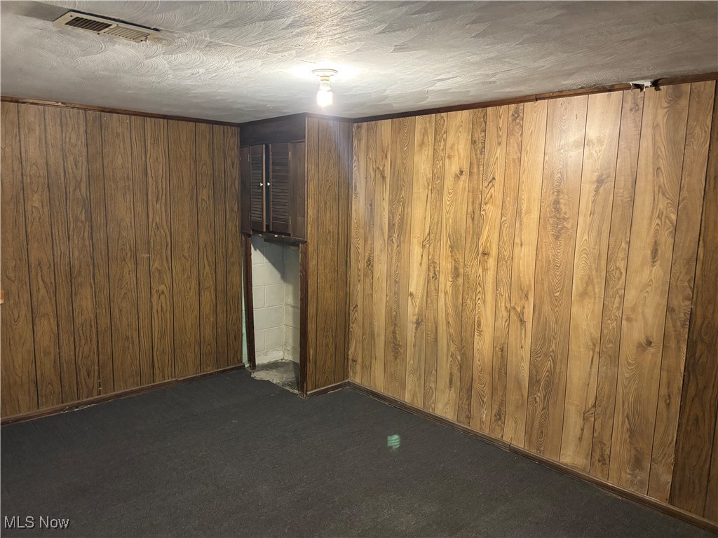 S H Kleinman Realty Cos Rosem - Residential Lease