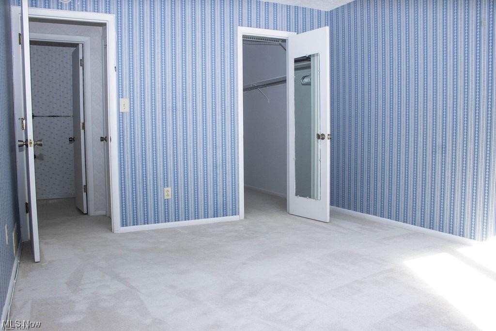 Whispering Heights Condo - Residential