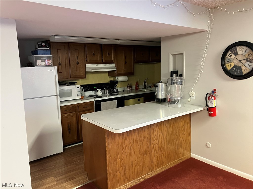 Whispering Heights Condo - Residential