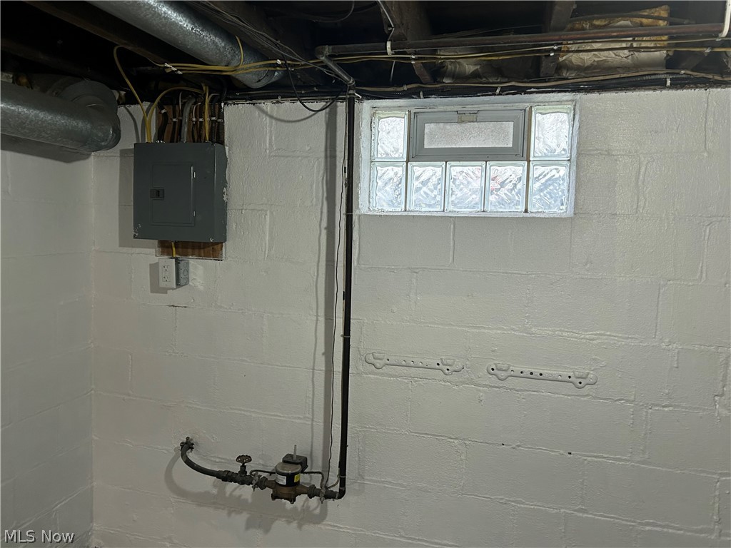 Reeves Add - Residential