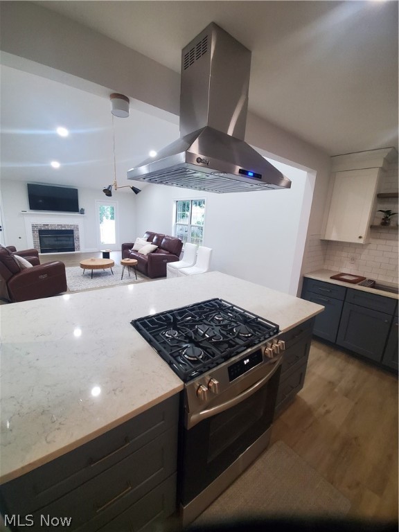 Shady Hollow Condo - Residential