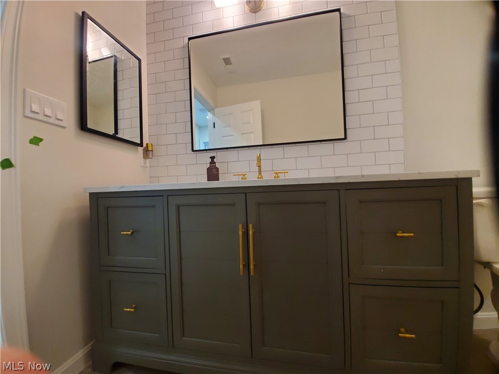 Shady Hollow Condo - Residential