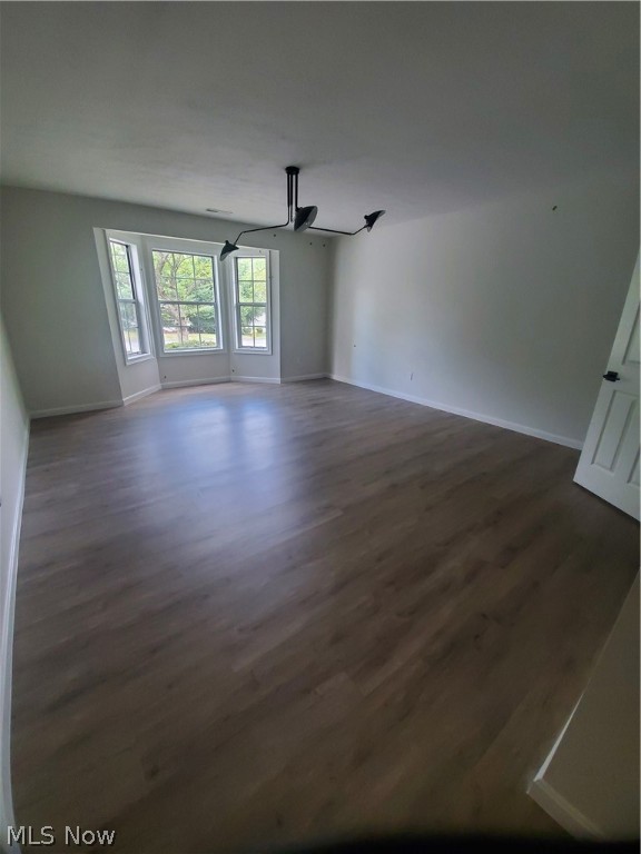 Shady Hollow Condo - Residential